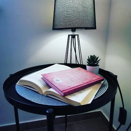 Apartment4Two - Studioapartment Vir Dış mekan fotoğraf