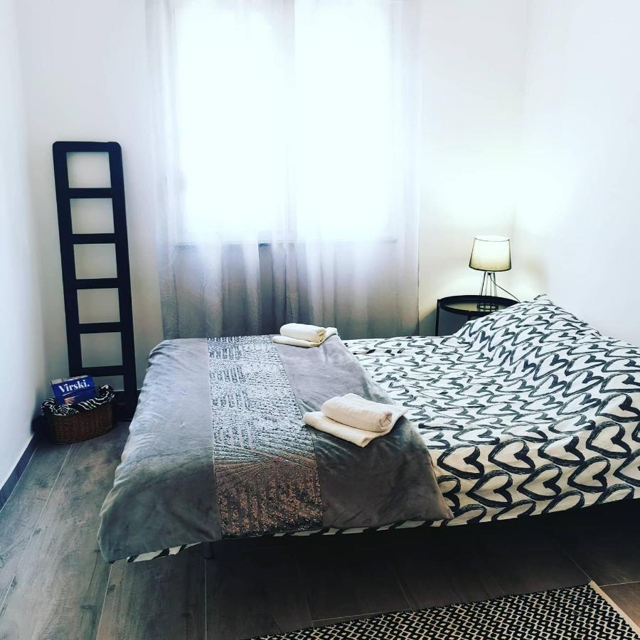 Apartment4Two - Studioapartment Vir Dış mekan fotoğraf